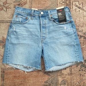 NWT Levis 501 high rise shorts